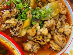 -老闵田螺馆·南昌市井菜·特色小吃(总店)