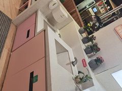 -卢家妈妈·西餐厨房(卜蜂中心店)