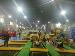 -Bounce Factory反弹工厂蹦床公园(群力店)
