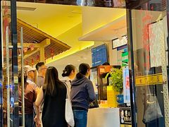 -裕兴记•蟹黄面馆(人民广场店)