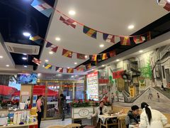 -江城燕子大排档(江汉路步行街店)
