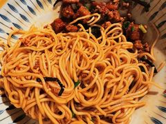 招牌辣肉干拌面-辣肉面大王(天平路店)