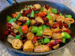 鹅卵石爆肥肠-老板恋上鱼(恒隆广场店)