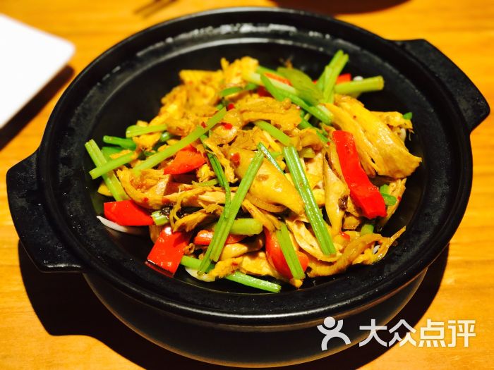 砂锅手撕鸡