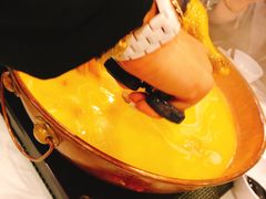 -鲜入围煮花胶鸡海鲜火锅