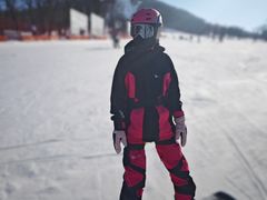 -庙香山滑雪场