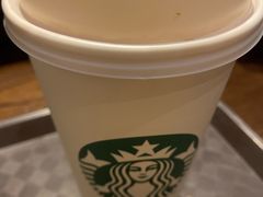 -星巴克臻选(南京金茂览秀城店)