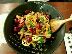 -银鼎轩麻辣香锅(丹尼斯2天地店)