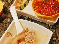-一席地·本地鸡窝·杭帮鸡火锅(萧山银隆百货店)