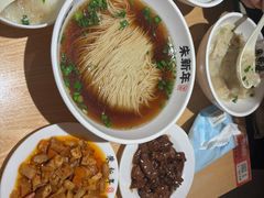-朱新年·苏式汤团·面点(北寺塔店)