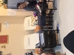 -努鲁纳西它按摩店