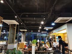 大堂-凤兴鸡煲(宝安海雅店)