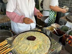 -正宗杂粮煎饼香软鸡蛋饼