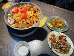 -鼎牛牛炖锅·烤串(温泉路店)