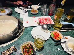 -捞王锅物料理(上海世茂广场店)