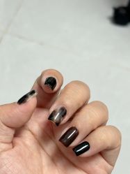 -悦己美甲美睫
