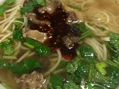 牛肉拉面-郑家包子牛肉拉面(尚勤路店)