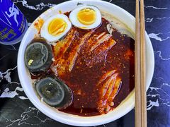 -何老二卤汁凉粉