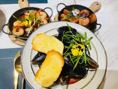 -HuaTa 花榻·花忆西葡餐厅(虹桥南丰城店)