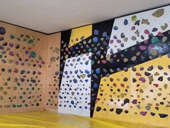 -问山MountQuest攀岩馆