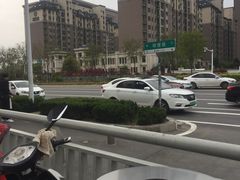 -市体育中心(地铁站)