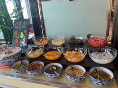 自助调料区-万达文华酒店·48F云端窗景美食汇自助餐厅