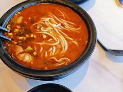 -鸡汤过桥·过桥米线