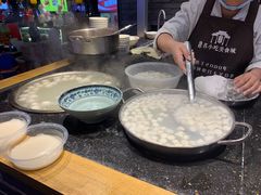 -八一路好吃街(雨田商务大厦店)