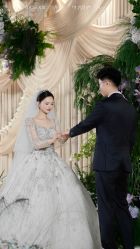 -欣薇婚纱(新源乐汇城店)