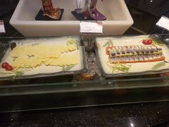 -南京金鹰皇冠假日酒店
