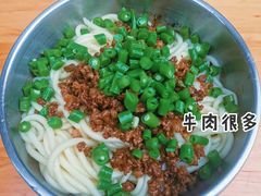 素椒杂酱面-左撇子私房面