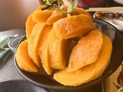 -曼听小寨海鲜烧烤·大连辣炒大王(盖州街店)