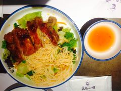 -美奈小馆·越南料理(中航城君尚购物中心店)