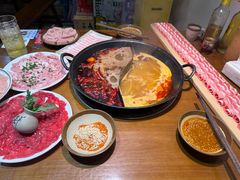 -巴隆门重庆老火锅(太湖路店)