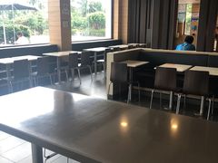 -麦当劳(常山服务区得来速店)