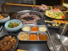-韩烧牛中牛·甄选黑牛烤肉(黑金店)