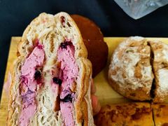 三角芝士-Juicy Bakery(大学路店)