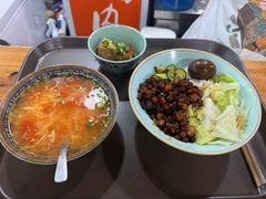 -巷仔内·台湾卤肉饭(七宝店)