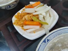 -牛一嘴·兰州牛肉面·大盘鸡(财富中心店)