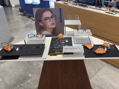 -茂昌眼镜(南京西路店)