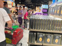 -胖东来生活广场(健康路店)