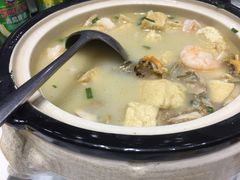-郑庄脂渣海鲜楼(九水路店)