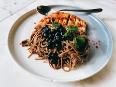 椒麻低温猪颈排荞麦面-The Rug Cafe(王府中环店)