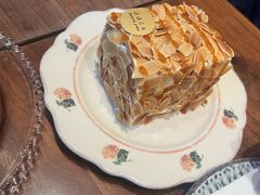 -半勺舒舒生日蛋糕店