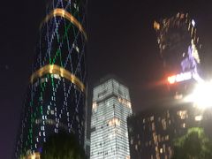 -茶理宜世(花城汇中区店)