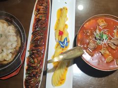-东口码头·烧鸽子·鱼头泡饼·地方菜(金鹰悦城店)