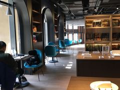 -光海书局(南京东路第一百货店)