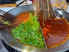 -牛华八婆麻辣烫(龙湖U城店)