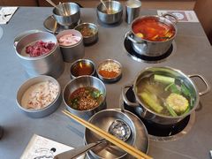 -晓沸牛肉海鲜小火锅(白湖亭万达广场店)