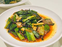 -渝信川菜 · 川味家常菜(财富购物中心店)
